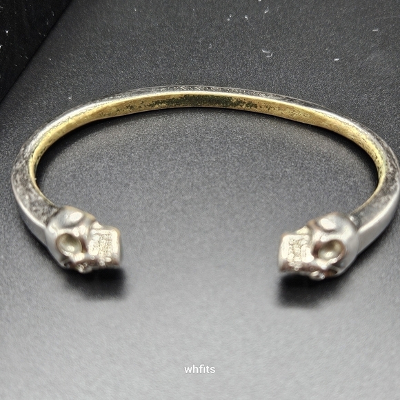 Alexander McQueen Double Skull Vintage Metal Bangle - Picture 3 of 5